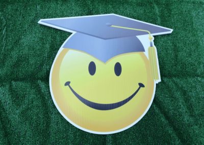 G-435 Smile Grad Emoji