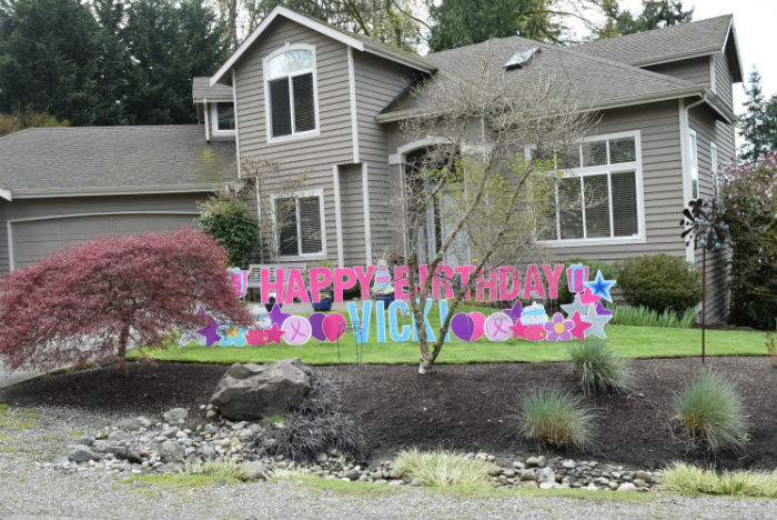 The sunshine is coming and it’s the perfect time to celebrate BIG with our Birthday Yard Signs!